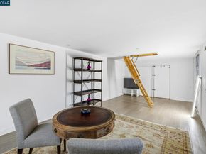 31 Adelaide Dr, Martinez CA 94553