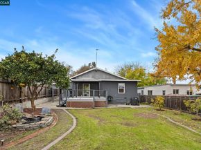 31 Adelaide Dr, Martinez CA 94553