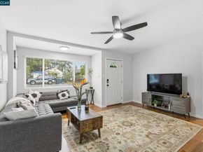 31 Adelaide Dr, Martinez CA 94553