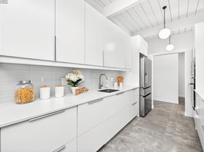 3482 Kenneth Dr, Palo Alto CA 94303