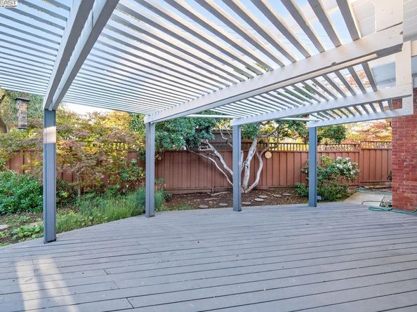 3482 Kenneth Dr, Palo Alto CA 94303