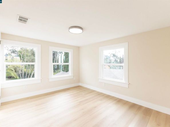 3500 66th Ave, Oakland CA 94605