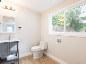 3500 66th Ave, Oakland CA 94605