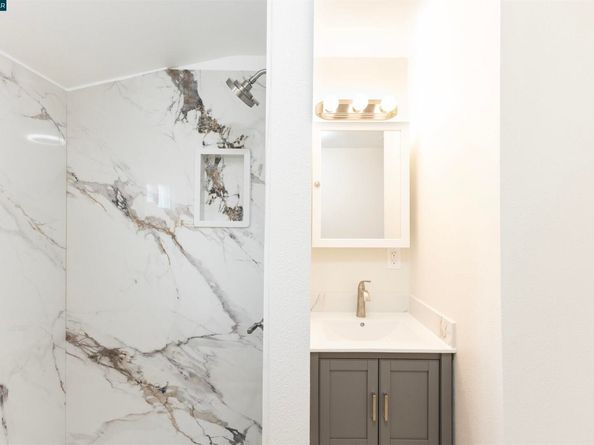 3500 66th Ave, Oakland CA 94605