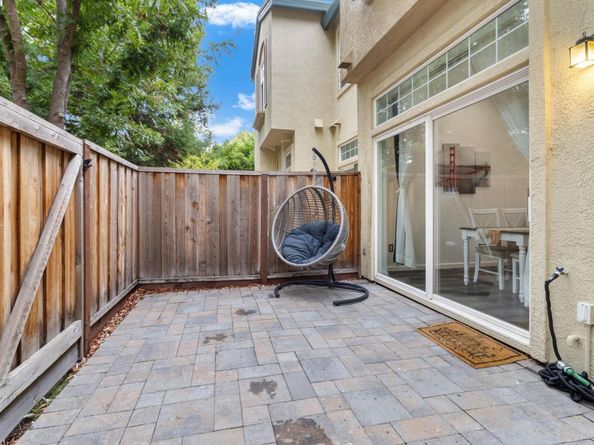 4052 Ghiotti Ct, Pleasanton CA 94588