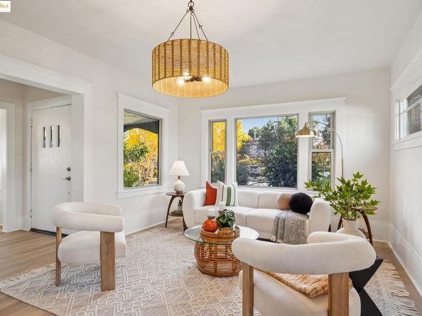 348 Dowling Blvd, San Leandro CA 94577