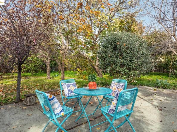 348 Dowling Blvd, San Leandro CA 94577