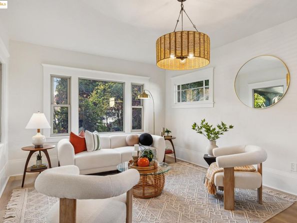 348 Dowling Blvd, San Leandro CA 94577