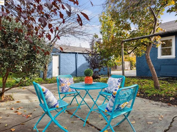 348 Dowling Blvd, San Leandro CA 94577