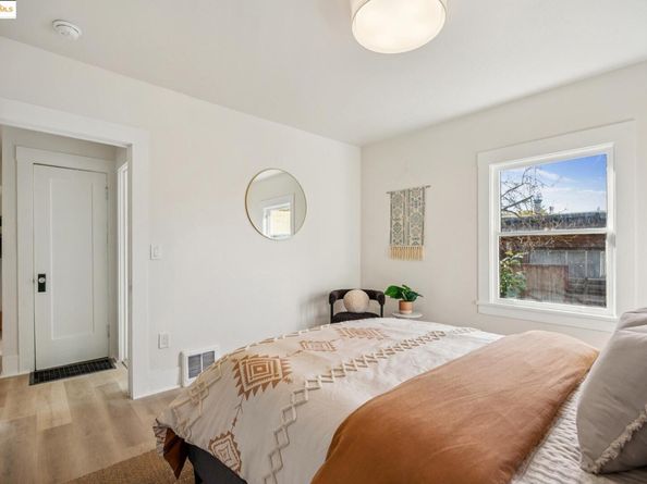 348 Dowling Blvd, San Leandro CA 94577