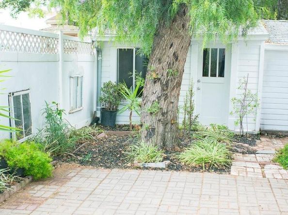 1126 Henrietta St, Martinez CA 94553