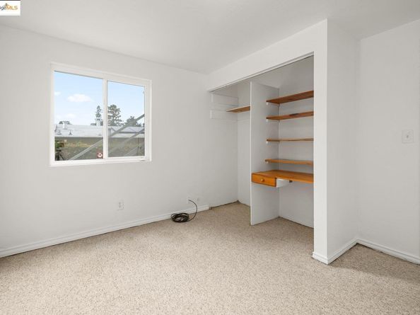 4509 Moraga Ave, Oakland CA 94611