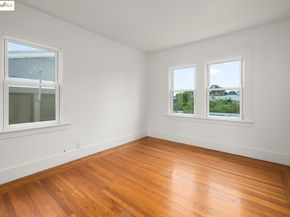 4509 Moraga Ave, Oakland CA 94611
