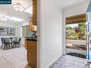 17 Muth Drive, Orinda CA 94563