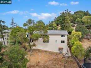 17 Muth Drive, Orinda CA 94563