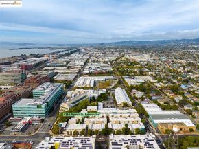 1354 Powell Street, Emeryville CA 94608