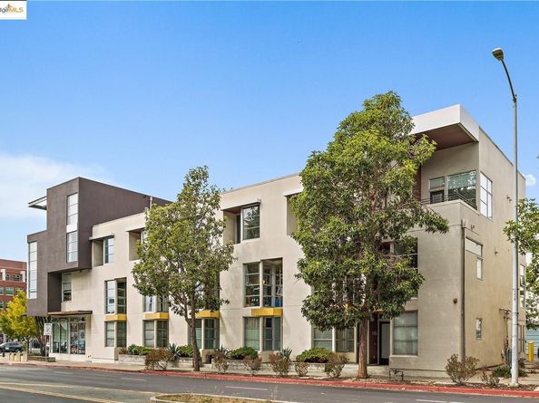 1354 Powell Street, Emeryville CA 94608