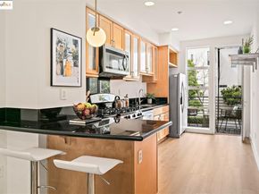 1354 Powell Street, Emeryville CA 94608