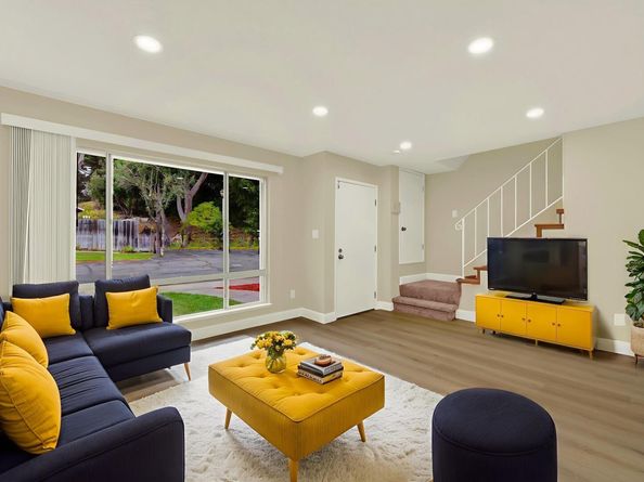12 Park Ct, Richmond CA 94803