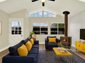 12 Park Ct, Richmond CA 94803