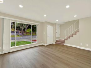 12 Park Ct, Richmond CA 94803