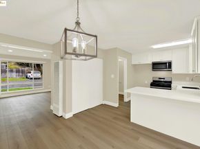 12 Park Ct, Richmond CA 94803