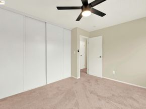 12 Park Ct, Richmond CA 94803