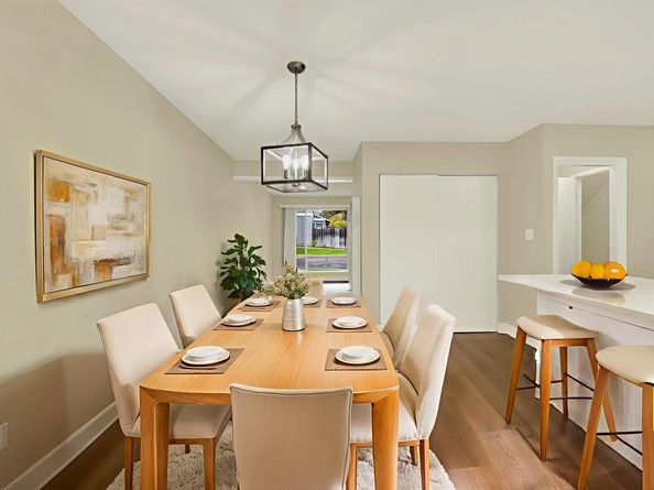 12 Park Ct, Richmond CA 94803