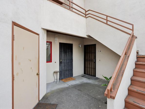 27949 Thornton Ct, Hayward CA 94544