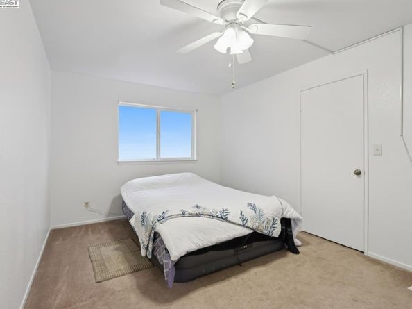 27949 Thornton Ct, Hayward CA 94544