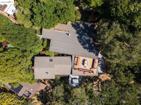 1700 La Vereda Rd, Berkeley CA 94709