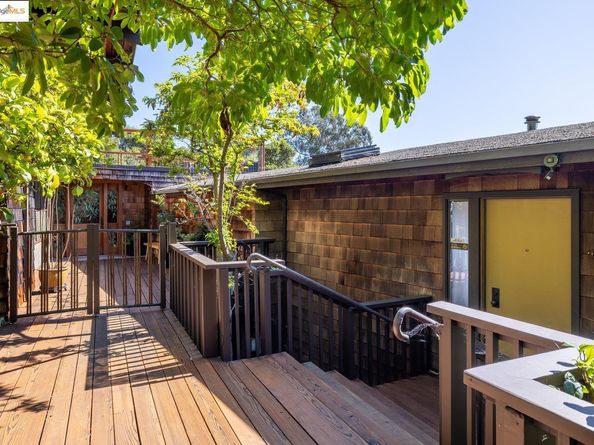 1700 La Vereda Rd, Berkeley CA 94709