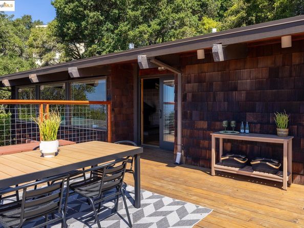 1700 La Vereda Rd, Berkeley CA 94709
