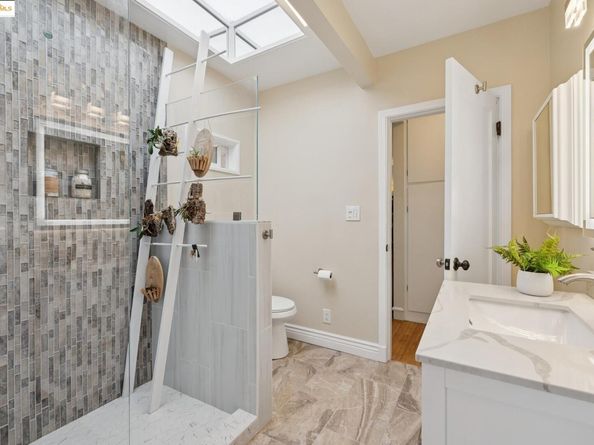 1034 Navellier St, El Cerrito CA 94530