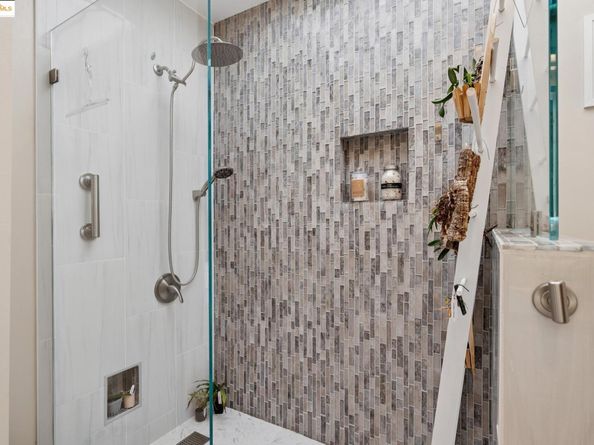 1034 Navellier St, El Cerrito CA 94530