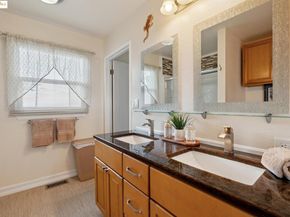 1034 Navellier St, El Cerrito CA 94530