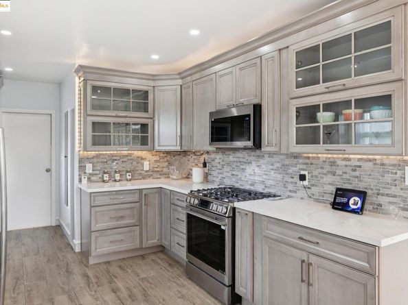 1034 Navellier St, El Cerrito CA 94530