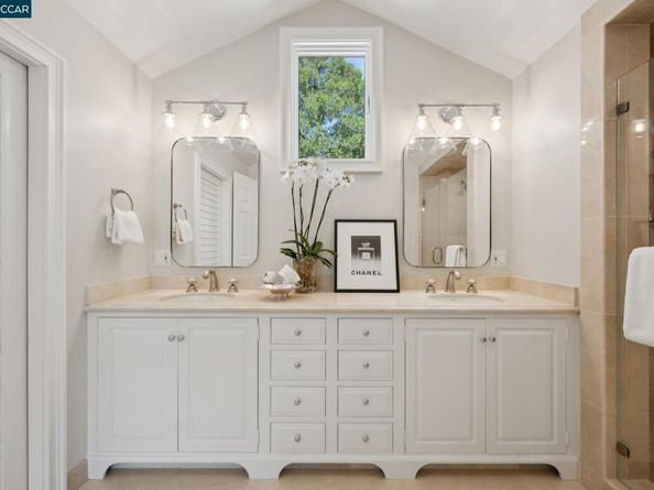 1133 Estates Dr, Lafayette CA 94549