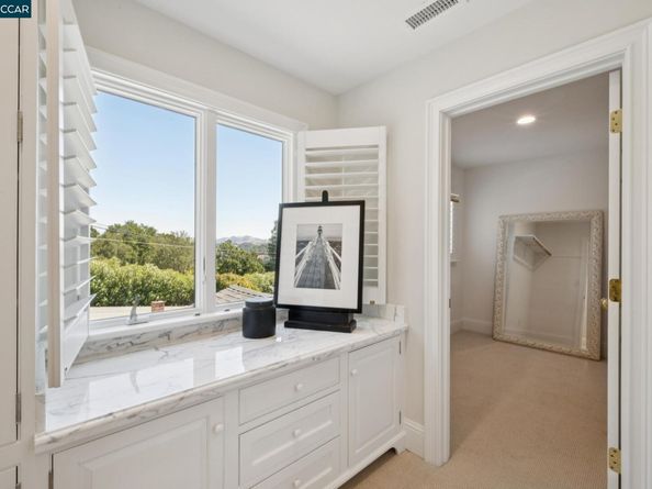 1133 Estates Dr, Lafayette CA 94549