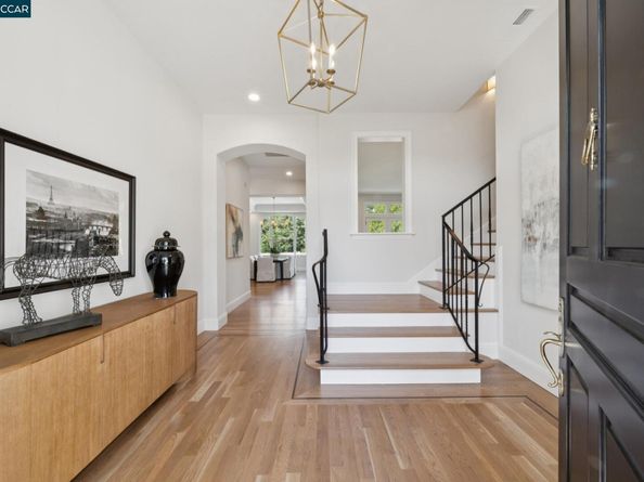 1133 Estates Dr, Lafayette CA 94549