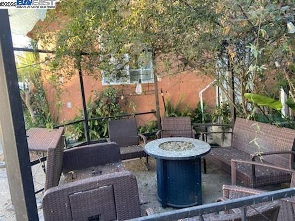 847 W 81St St, Los Angeles CA 90044