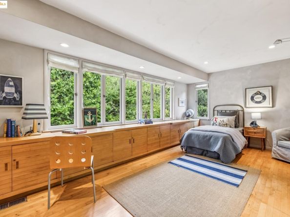 305 The Uplands, Berkeley CA 94705
