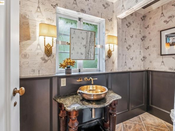 305 The Uplands, Berkeley CA 94705