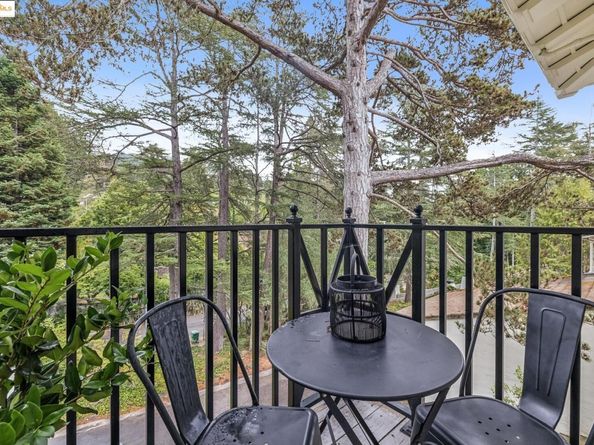 305 The Uplands, Berkeley CA 94705