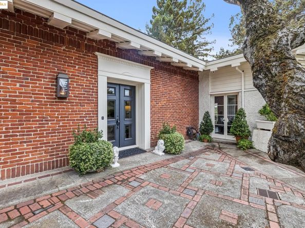 305 The Uplands, Berkeley CA 94705