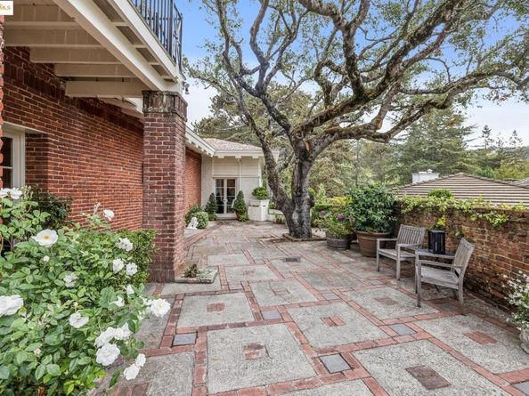 305 The Uplands, Berkeley CA 94705