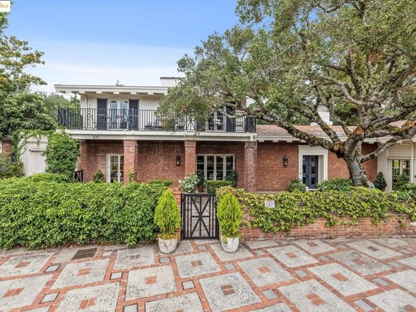 305 The Uplands, Berkeley CA 94705