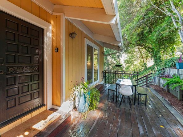 5821 Bagshotte Drive, Oakland CA 94611