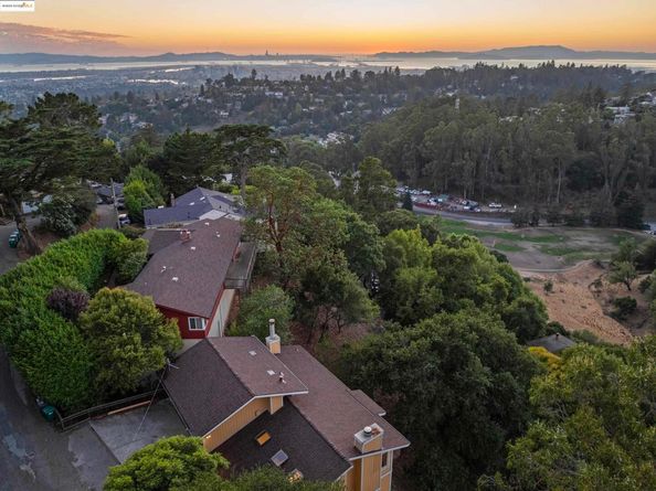 5821 Bagshotte Drive, Oakland CA 94611