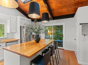 5821 Bagshotte Drive, Oakland CA 94611